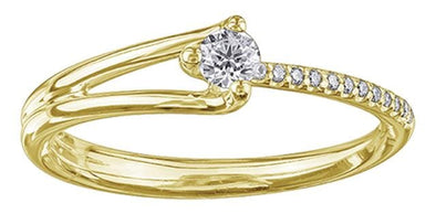 Yellow Gold Canadian Diamond Engagement Ring.