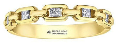 Yellow Gold Canadian Diamond Fashion Ring.