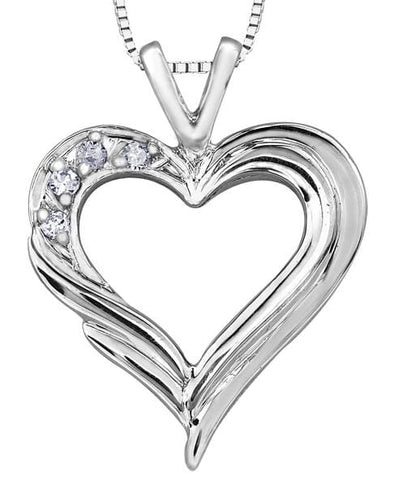 White Gold Diamond Heart Pendant Necklace.