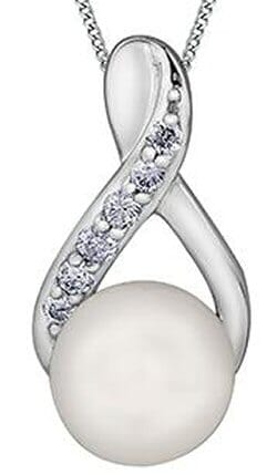 White Gold Pearl, Diamond Pendant Necklace.